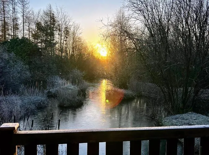 Chalet Secluded Rustic - A Digital Detox Paradise. York